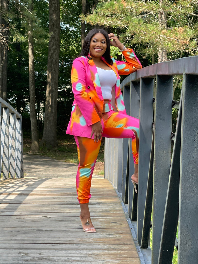 Women's Pastel Suit | Women's Pop of Suit | Treasures of Pearl